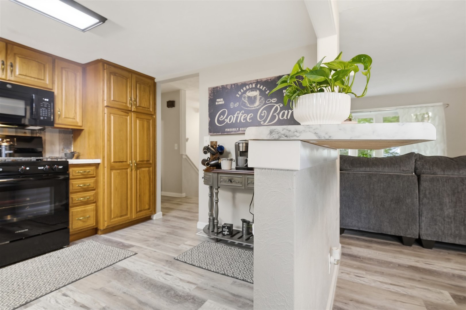 217 INDIAN CREEK Drive, Pekin, IL 61554
