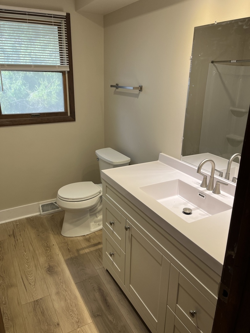 402 W Washington Street, Yorkville, IL 60560