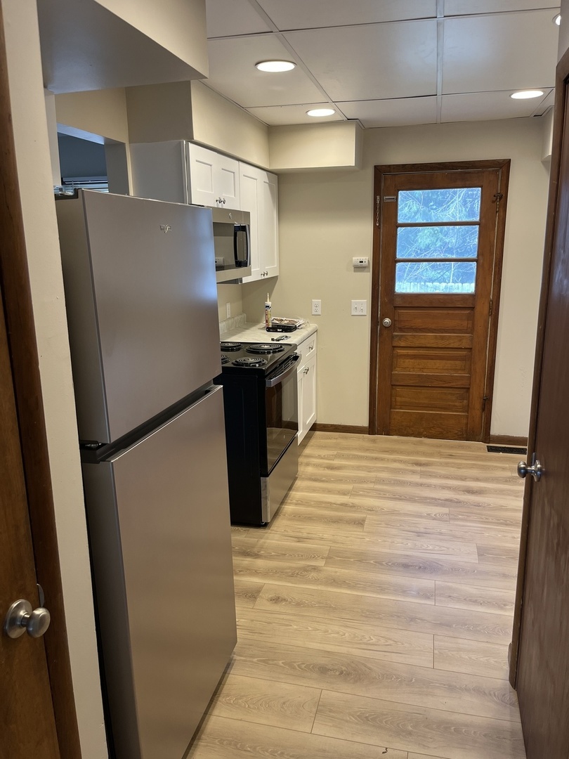 402 W Washington Street, Yorkville, IL 60560