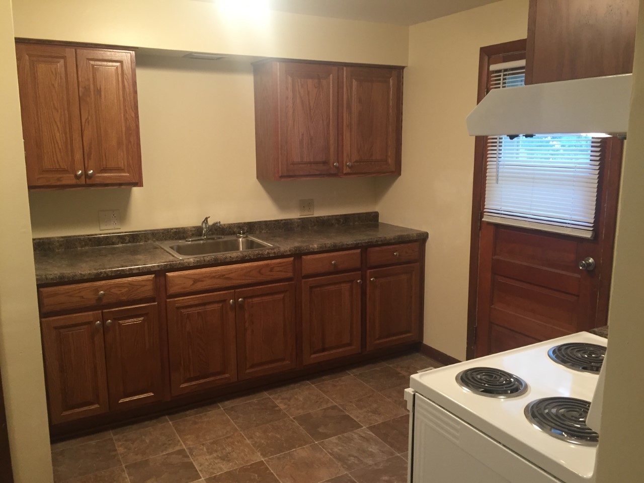 402 W Washington Street, Yorkville, IL 60560