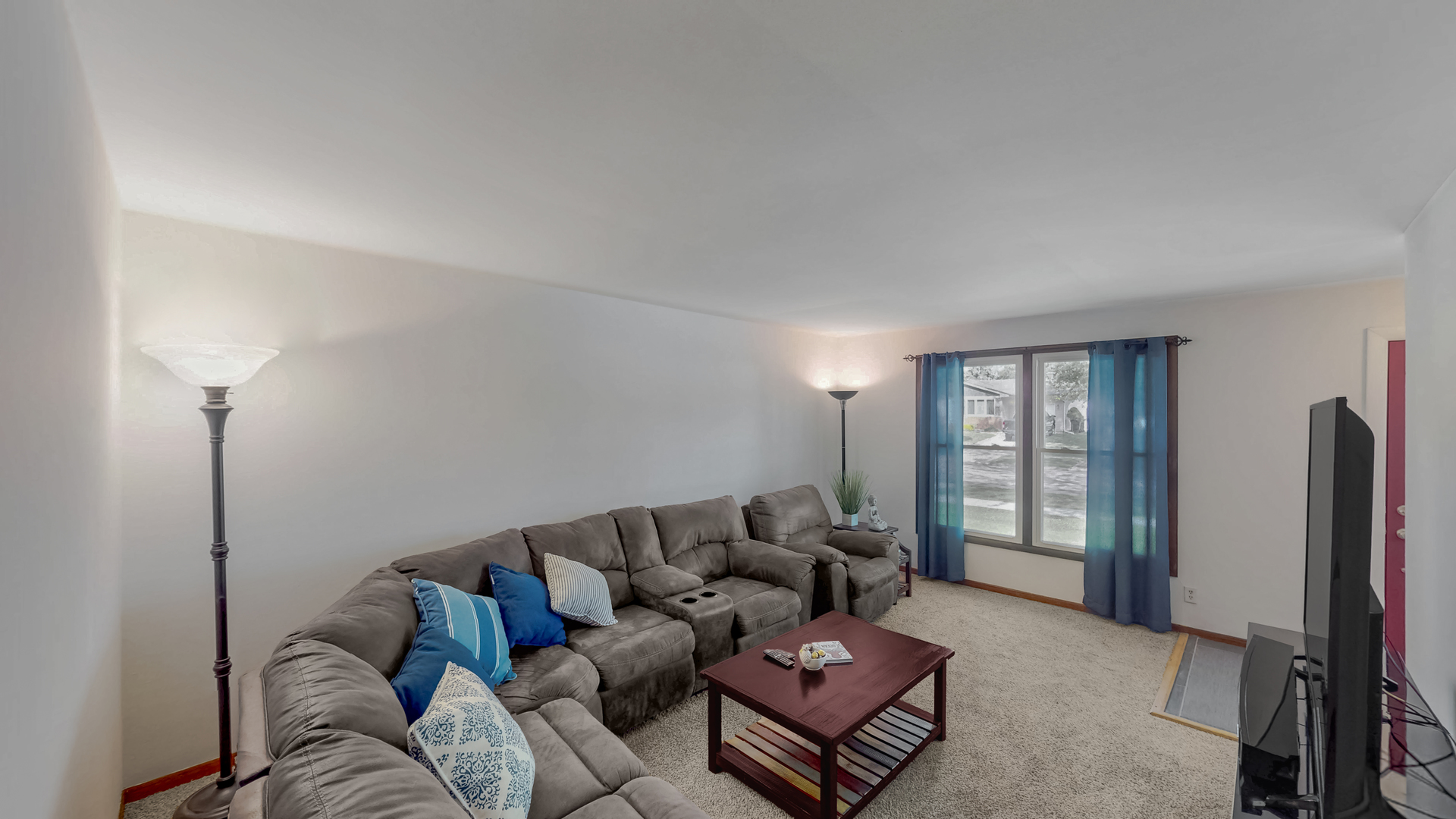 2017 Sanford Avenue, New Lenox, IL 60451