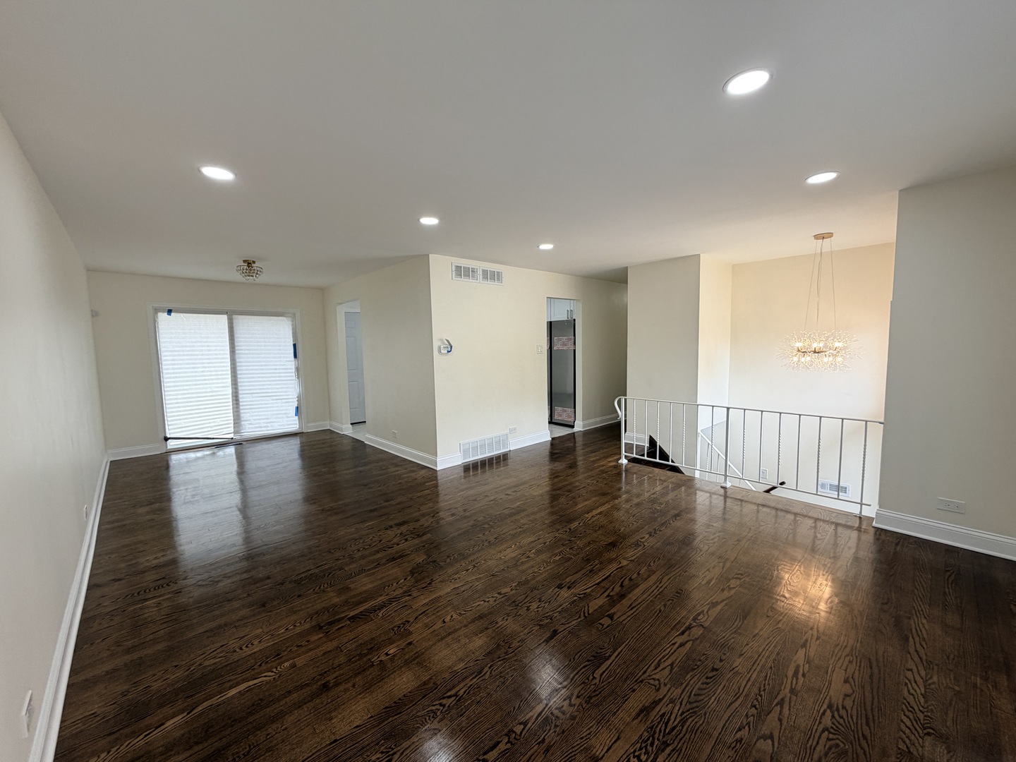 15203 Waterman Drive, South Holland, IL 60473