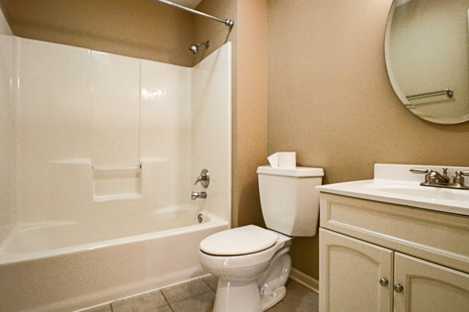 57 E Hattendorf Avenue #304, Roselle, IL 60172