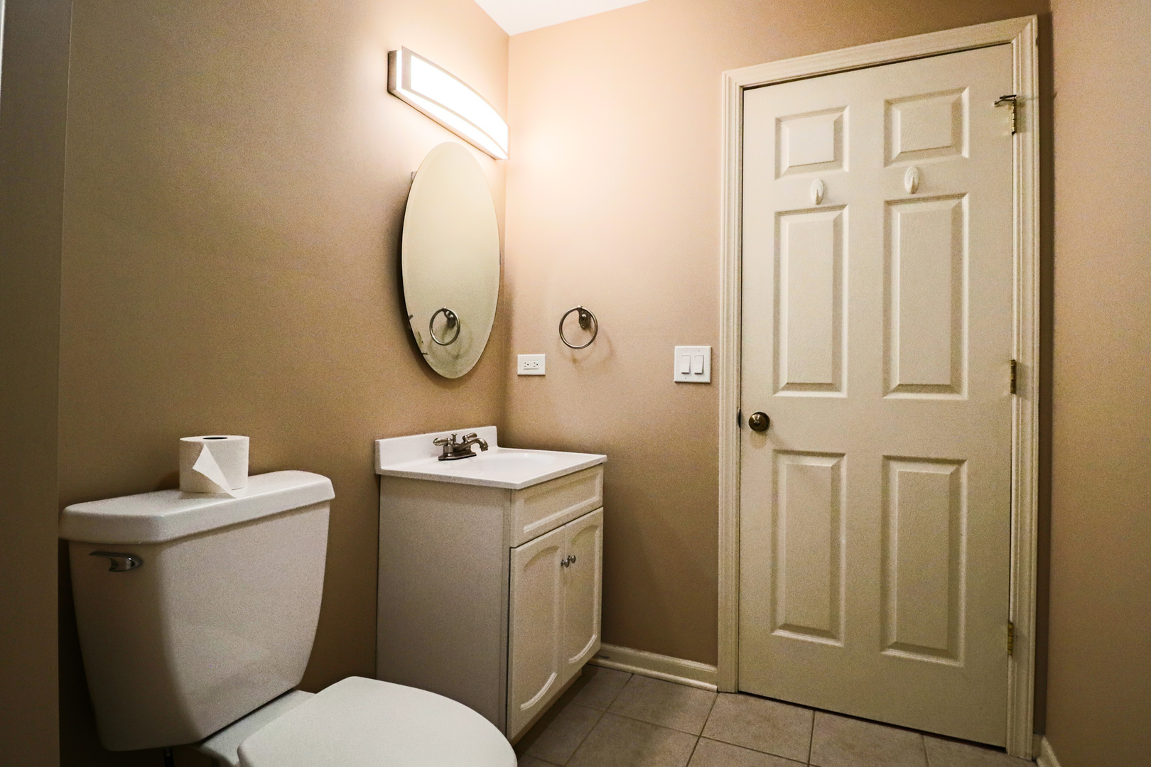57 E Hattendorf Avenue #304, Roselle, IL 60172