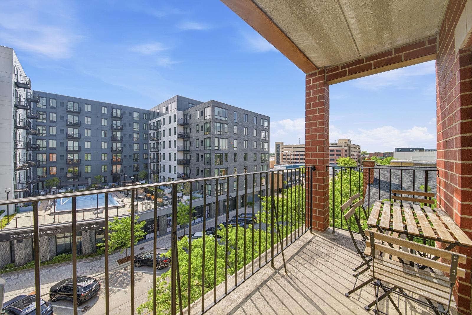 200 N Addison Avenue #501, Elmhurst, IL 60126