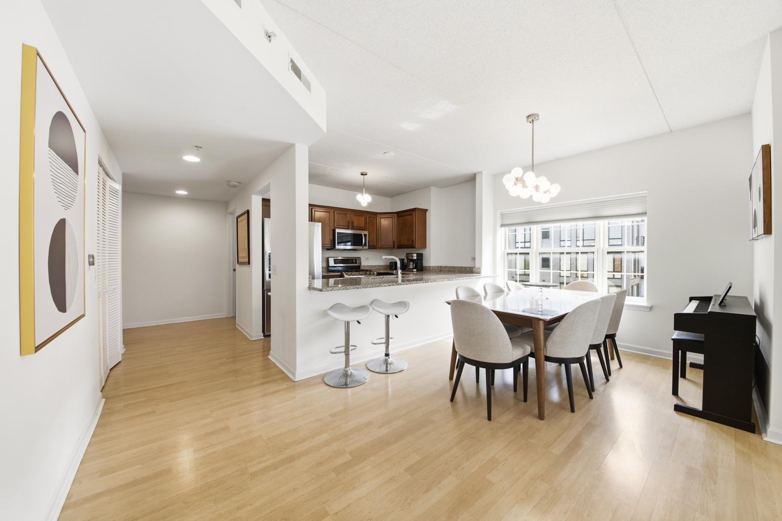 200 N Addison Avenue #501, Elmhurst, IL 60126
