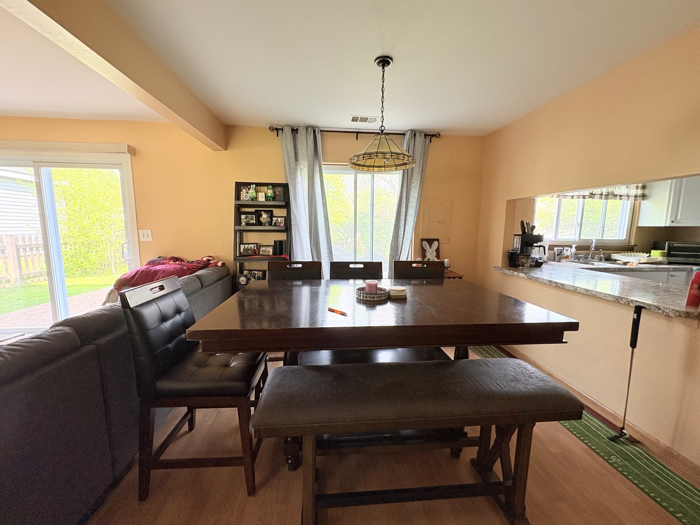 6 BUCKINGHAM Lane, Buffalo Grove, IL 60089