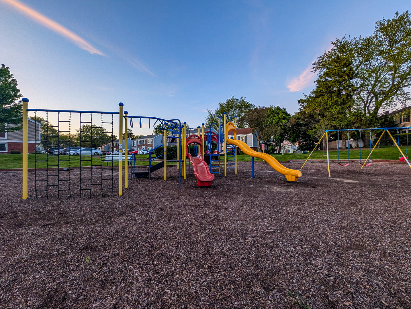 1931 Governors Lane, Hoffman Estates, IL 60169