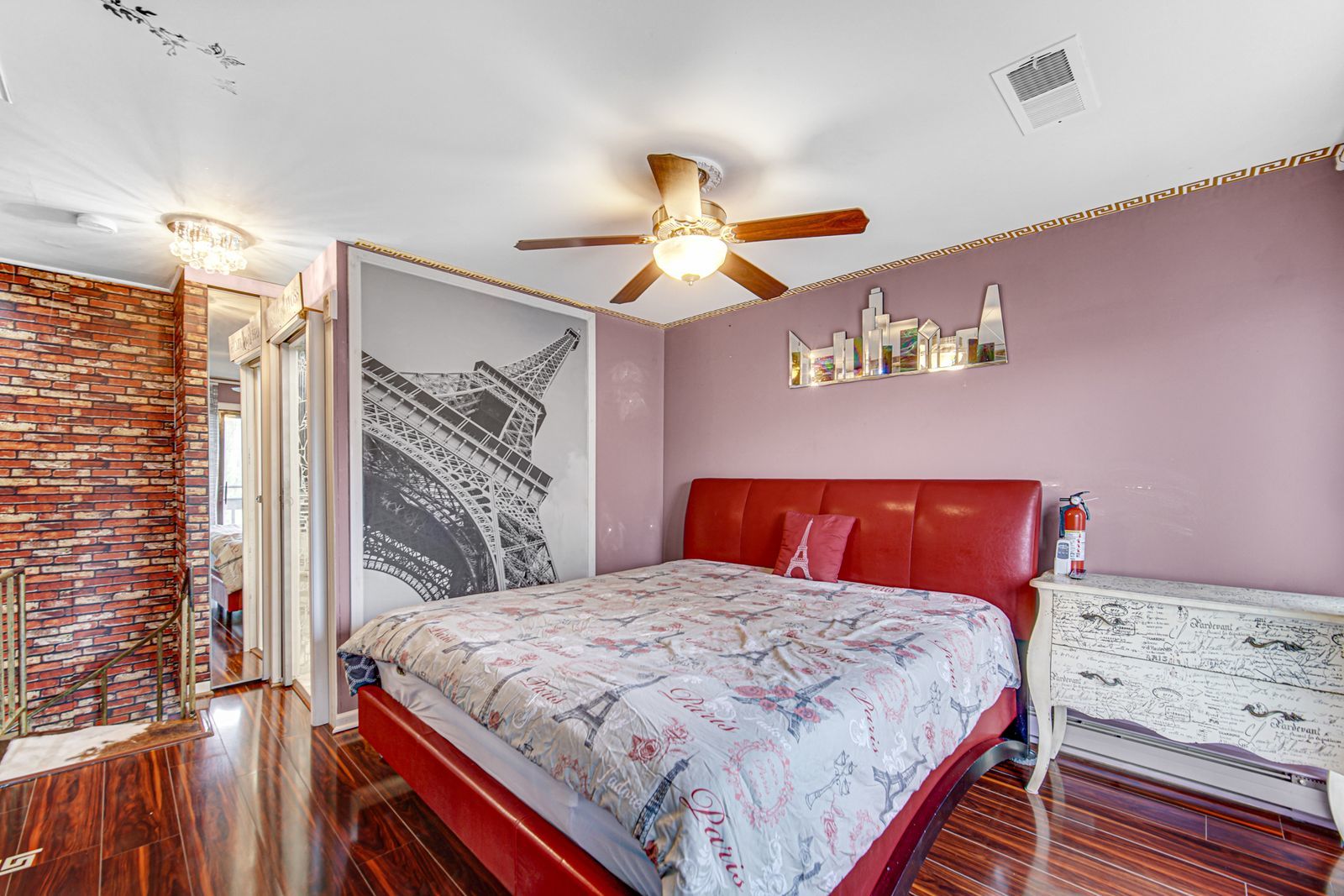 23 Jamaica Colony Street #2, Fox Lake, IL 60020