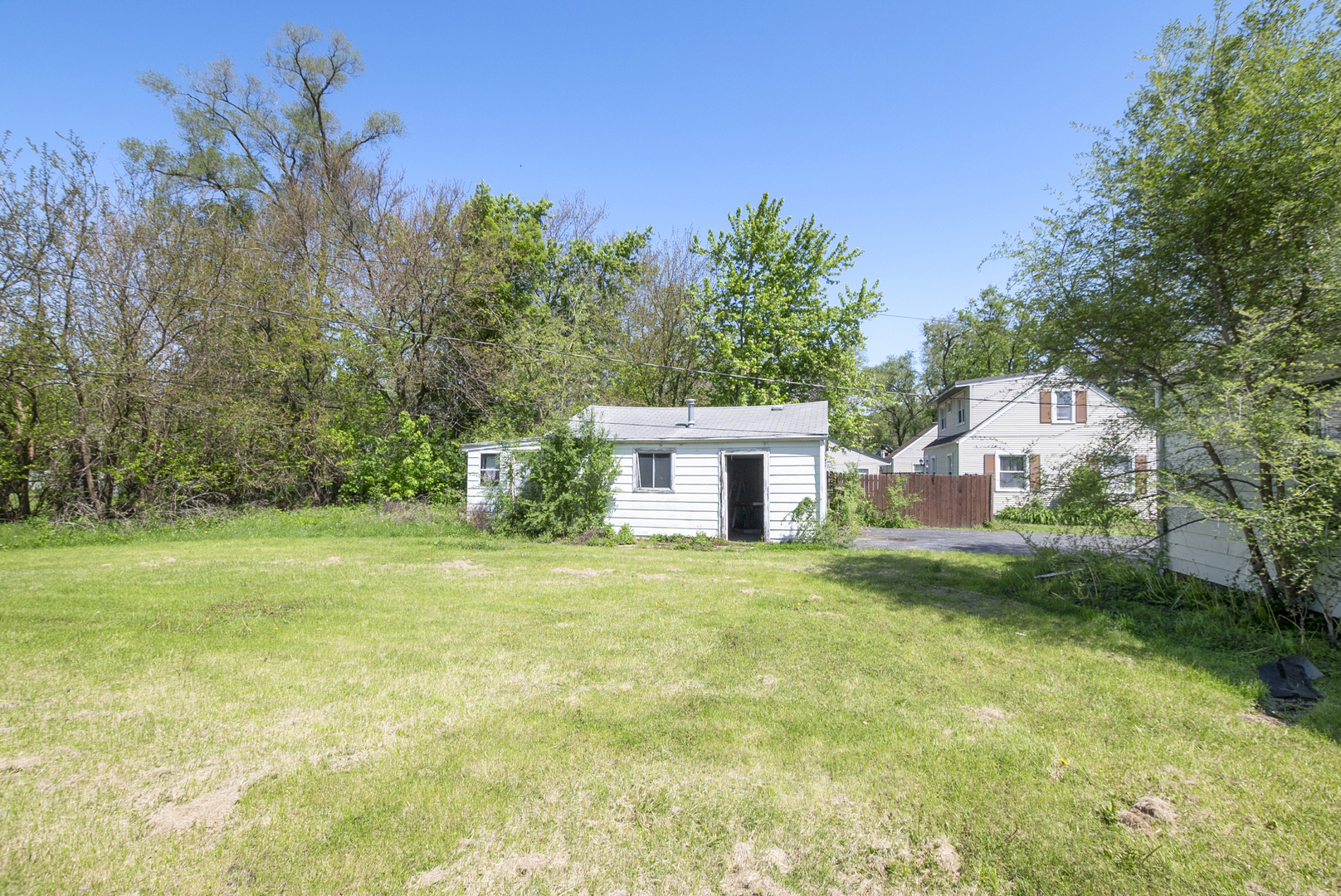 14516 Kolmar Avenue, Midlothian, IL 60445