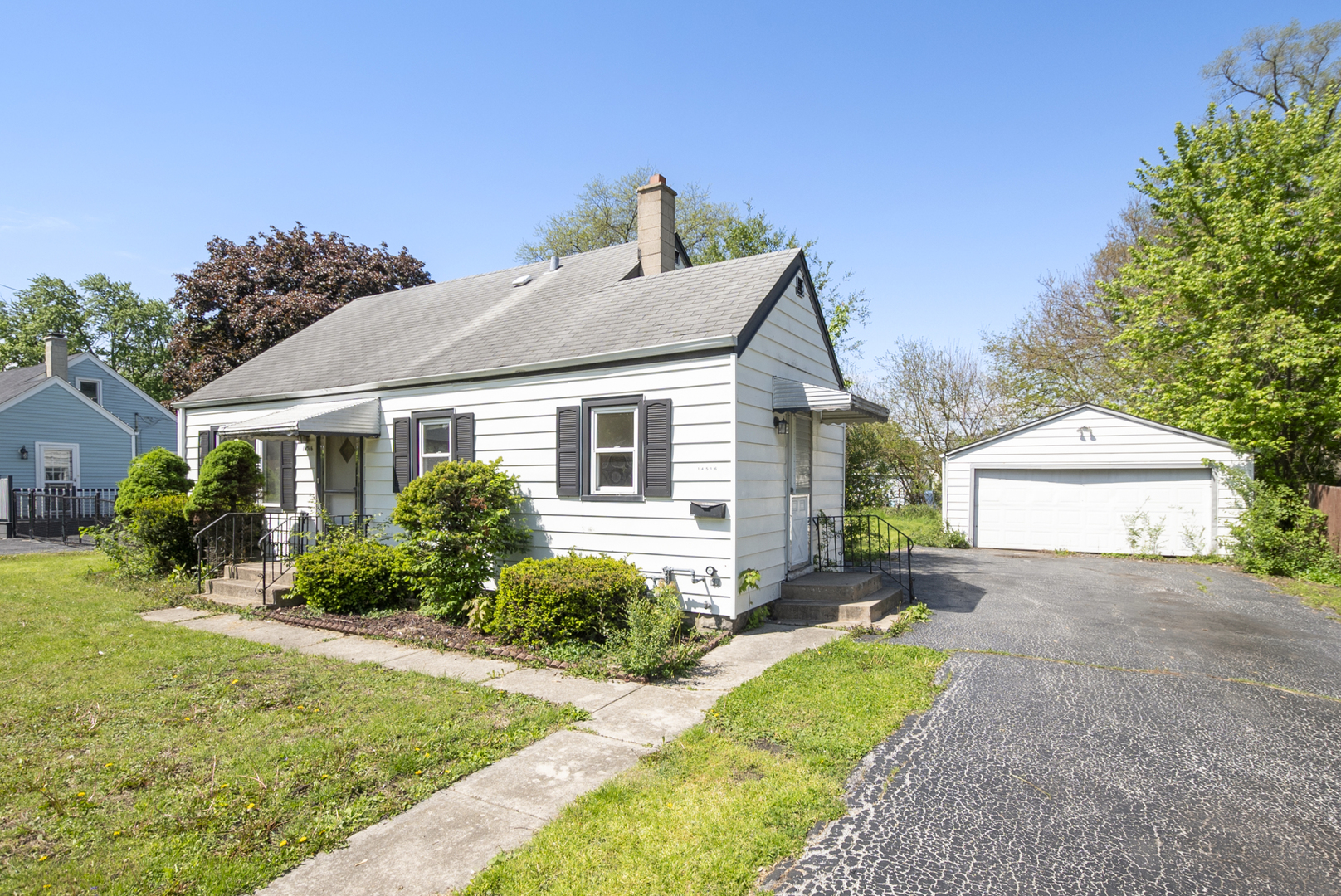 14516 Kolmar Avenue, Midlothian, IL 60445