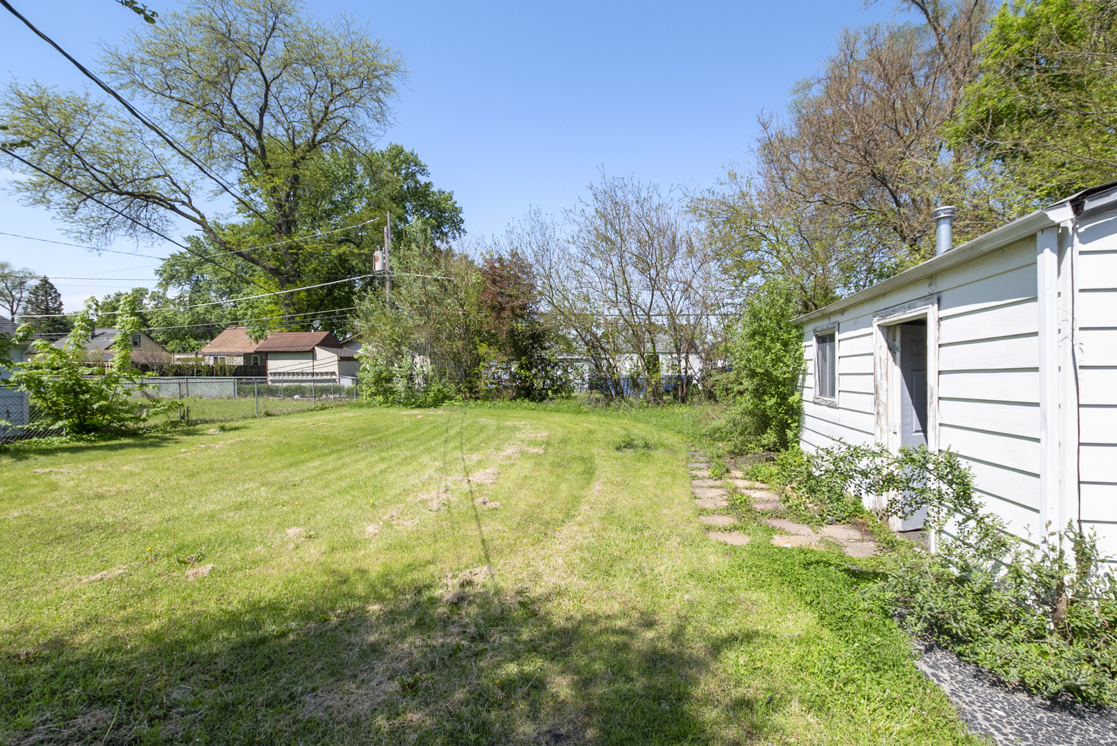 14516 Kolmar Avenue, Midlothian, IL 60445
