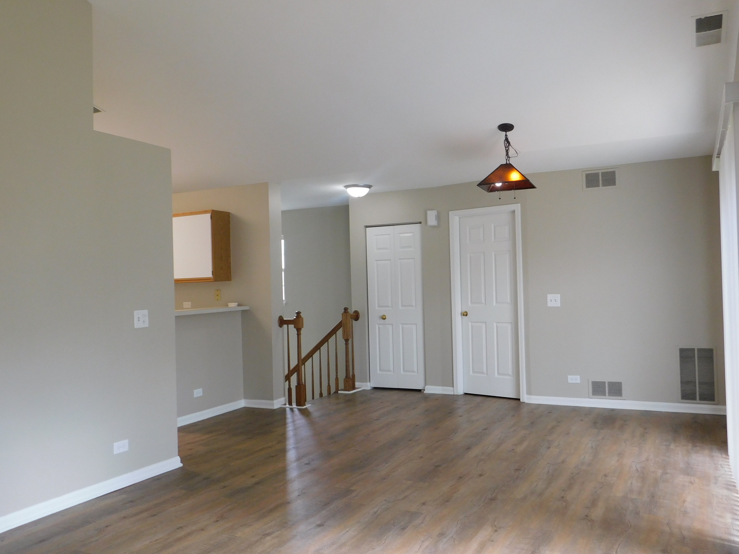 1060 Stillwater Road #0, Elgin, IL 60120