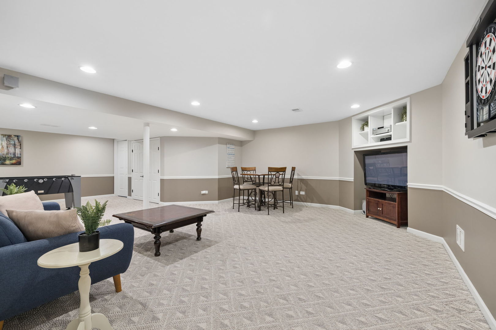 2624 Wendy Drive, Naperville, IL 60565