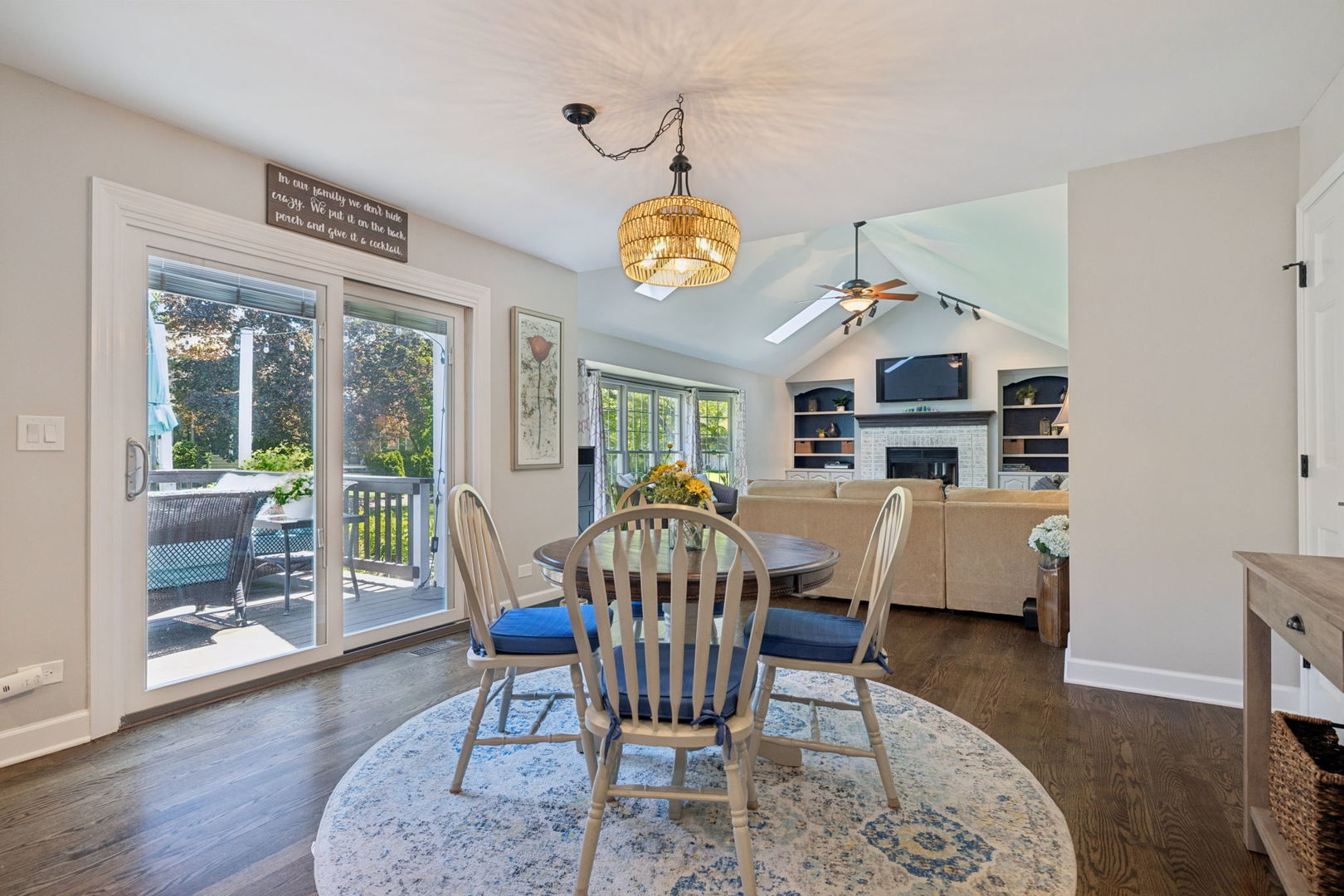 2624 Wendy Drive, Naperville, IL 60565