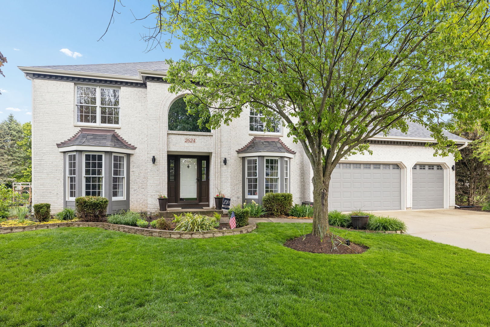 2624 Wendy Drive, Naperville, IL 60565