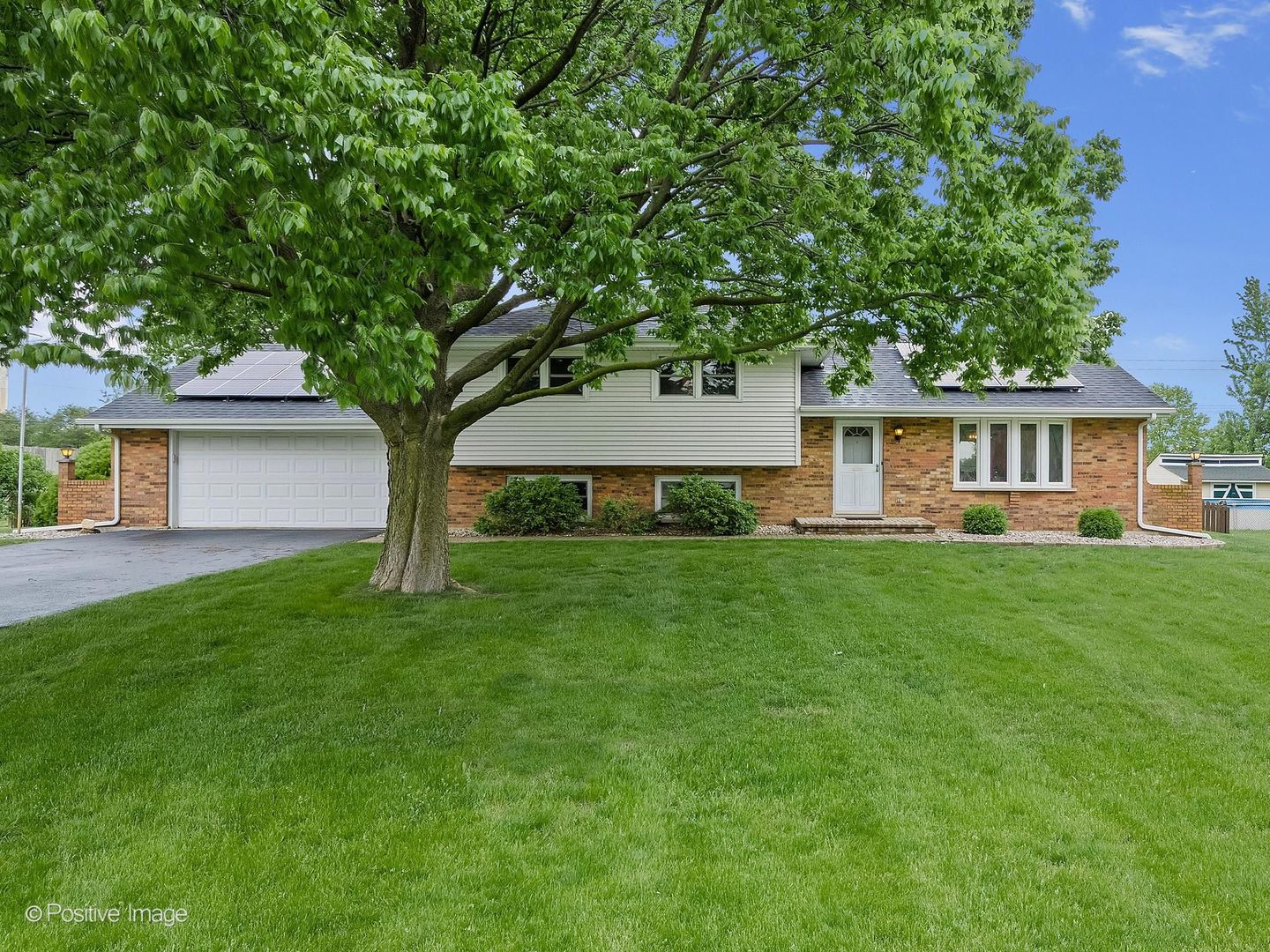 28W776 WAGNER Road, Naperville, IL 60564