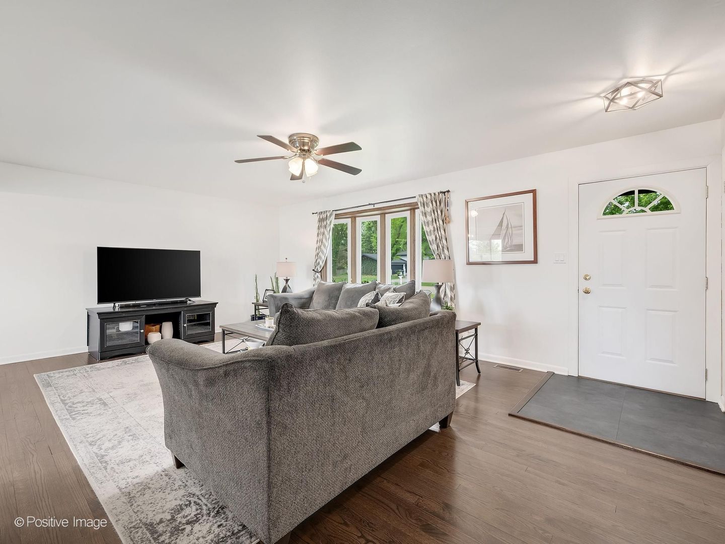 28W776 WAGNER Road, Naperville, IL 60564