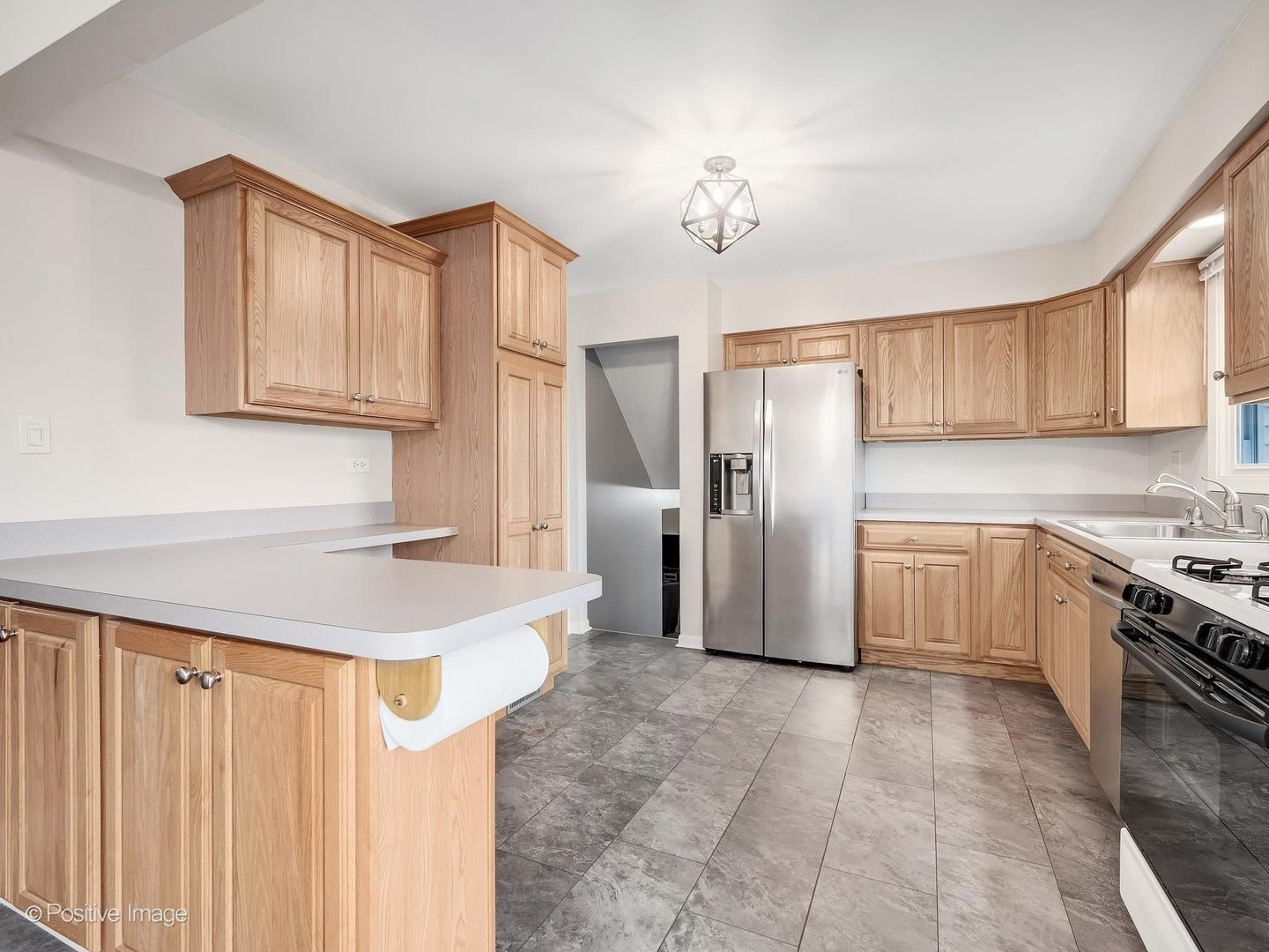 28W776 WAGNER Road, Naperville, IL 60564