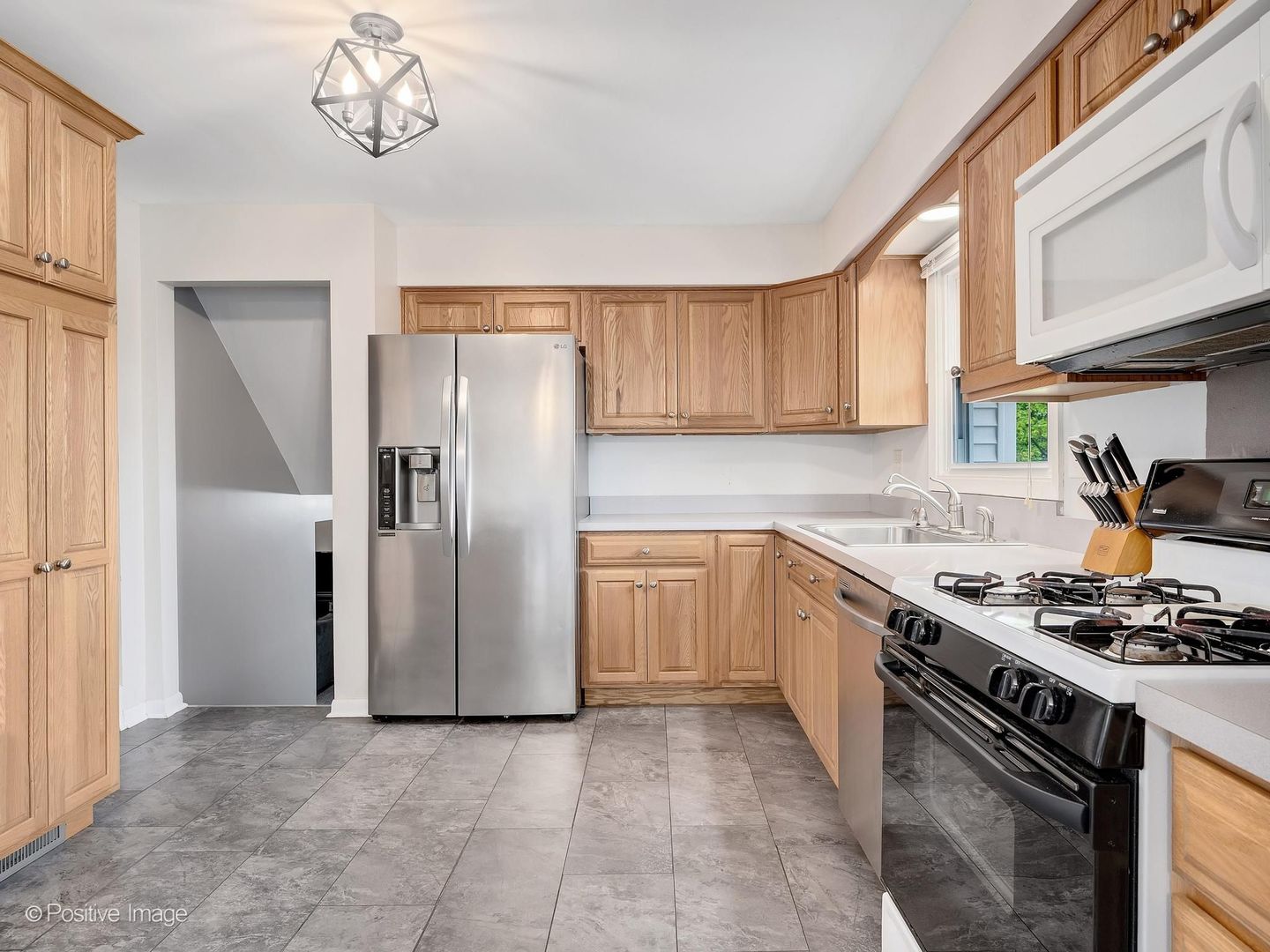 28W776 WAGNER Road, Naperville, IL 60564