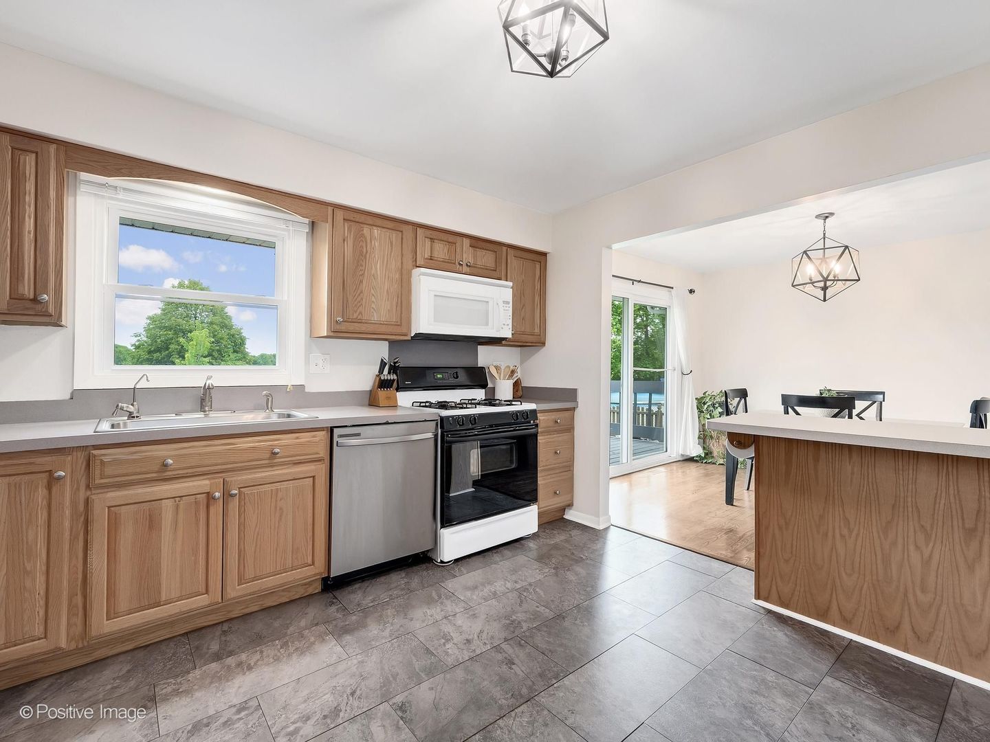 28W776 WAGNER Road, Naperville, IL 60564