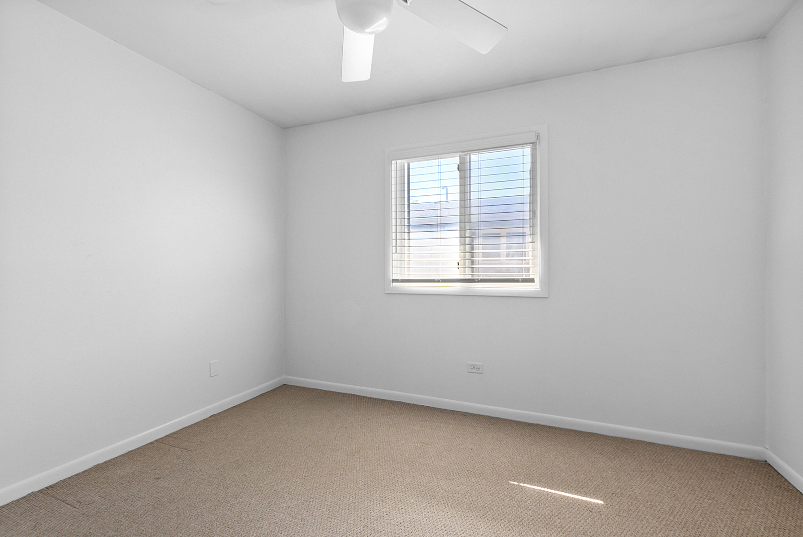 8924 W 140th Street #303, Orland Park, IL 60462