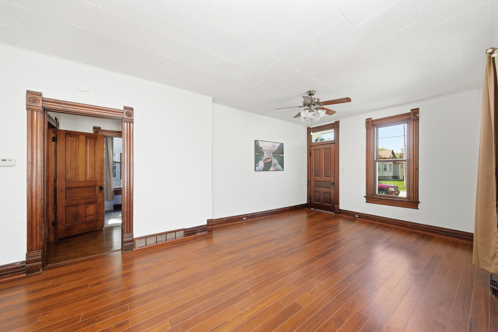 1307 Illinois Avenue, Ottawa, IL 61350