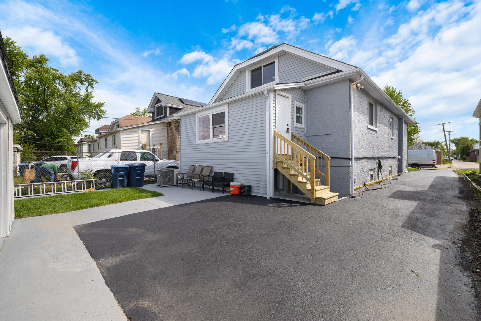 608 S 21st Avenue, Maywood, IL 60153