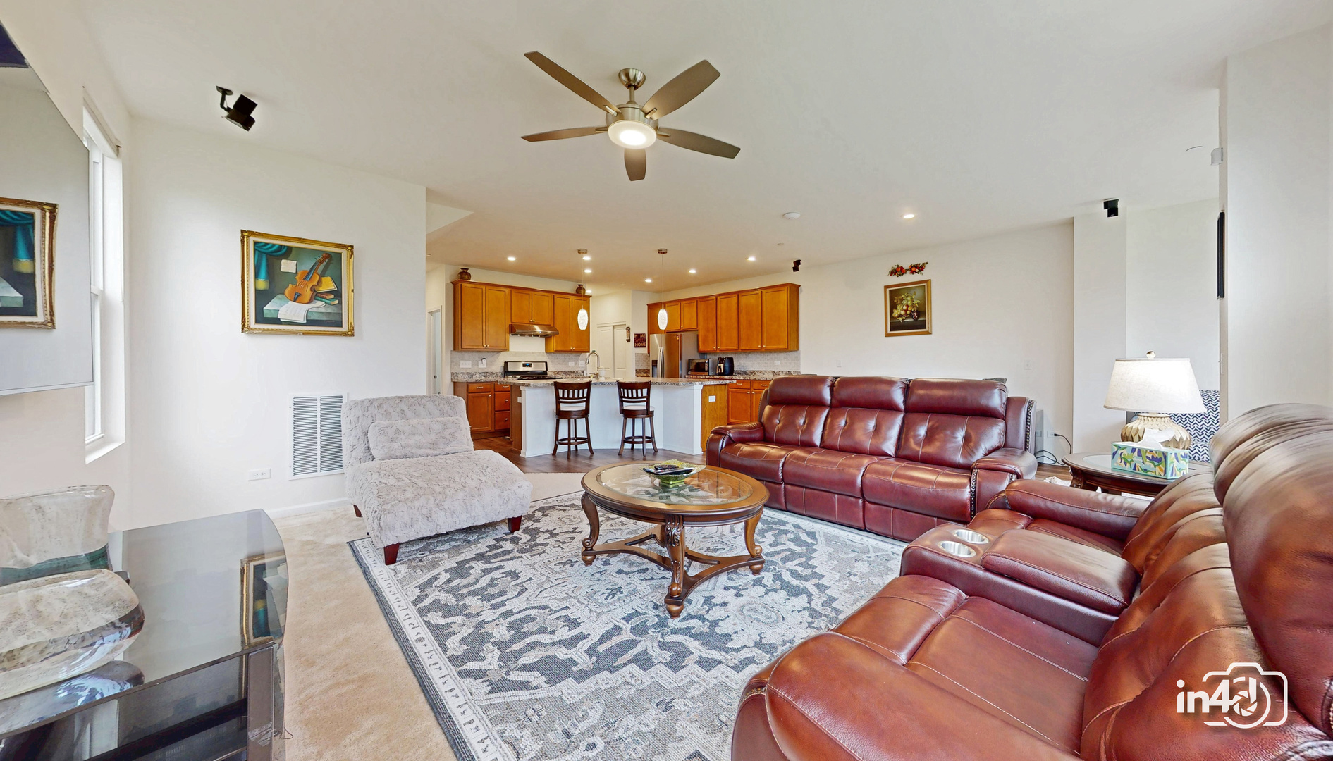 162 Waverly Court, Bloomingdale, IL 60108