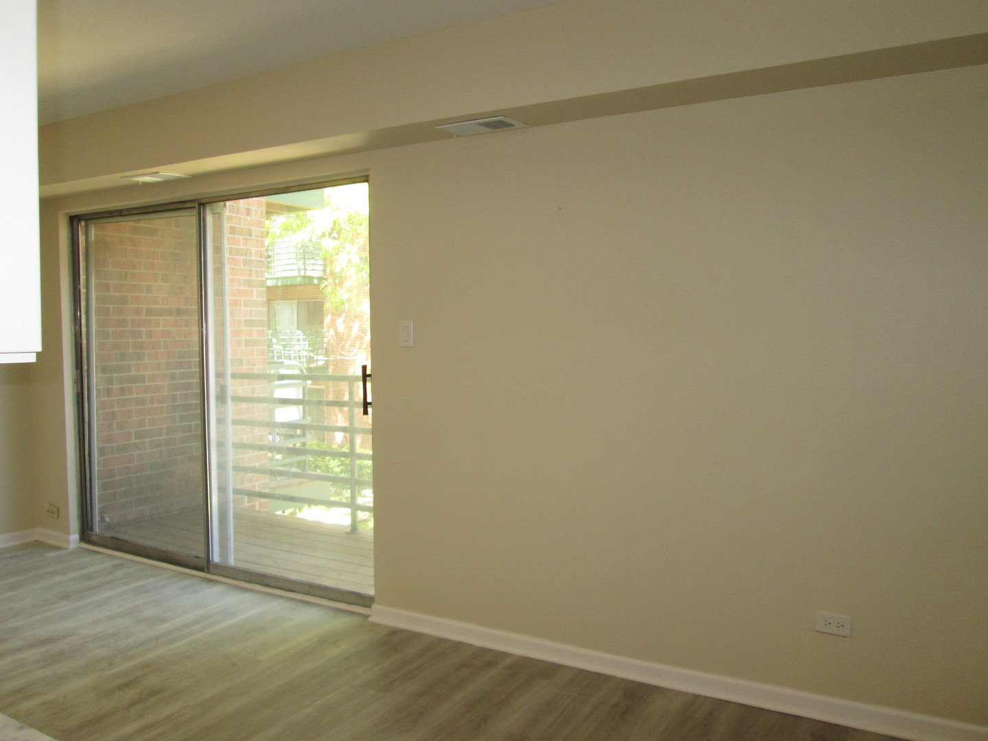 920 CASEY Court #4, Schaumburg, IL 60173