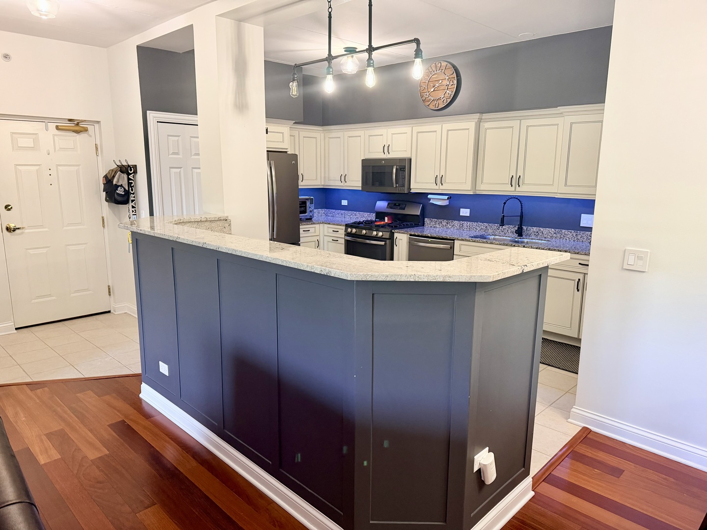 9730 Koch Court #2F, Orland Park, IL 60467