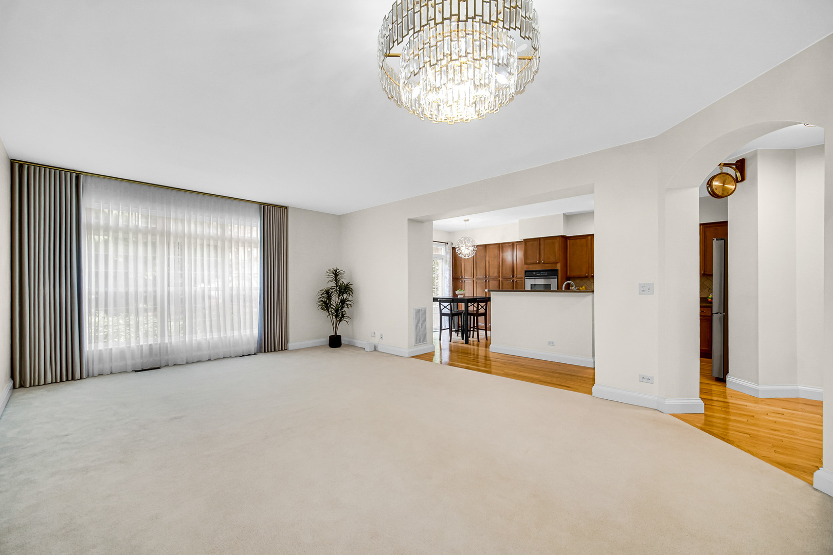 322 Montabello #322, Bloomingdale, IL 60108