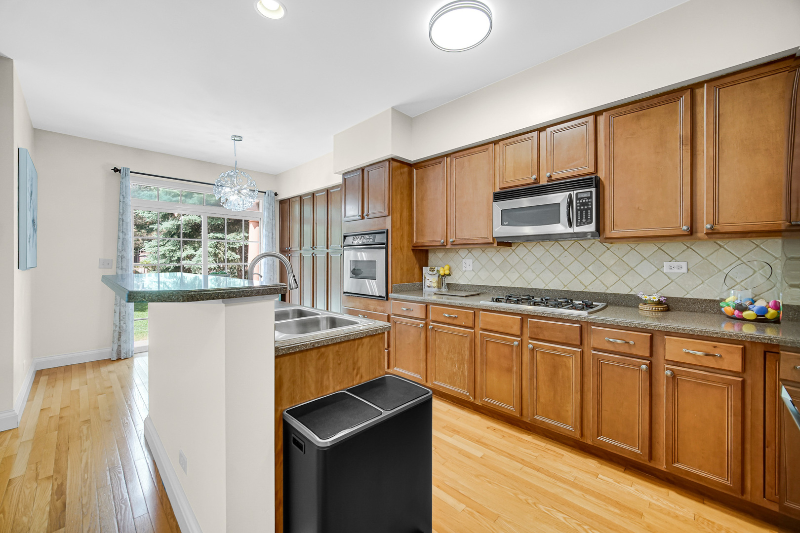 322 Montabello #322, Bloomingdale, IL 60108