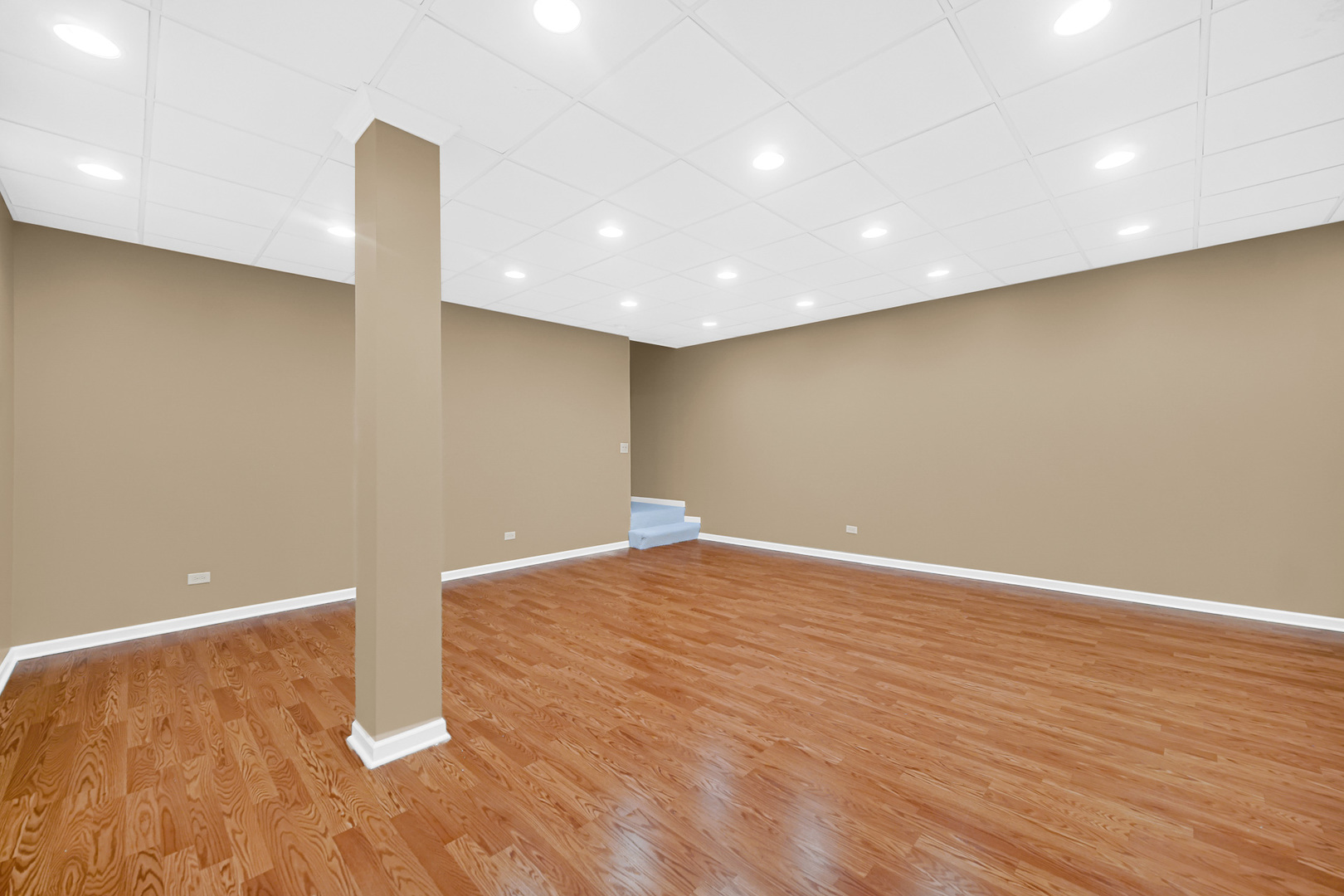 322 Montabello #322, Bloomingdale, IL 60108