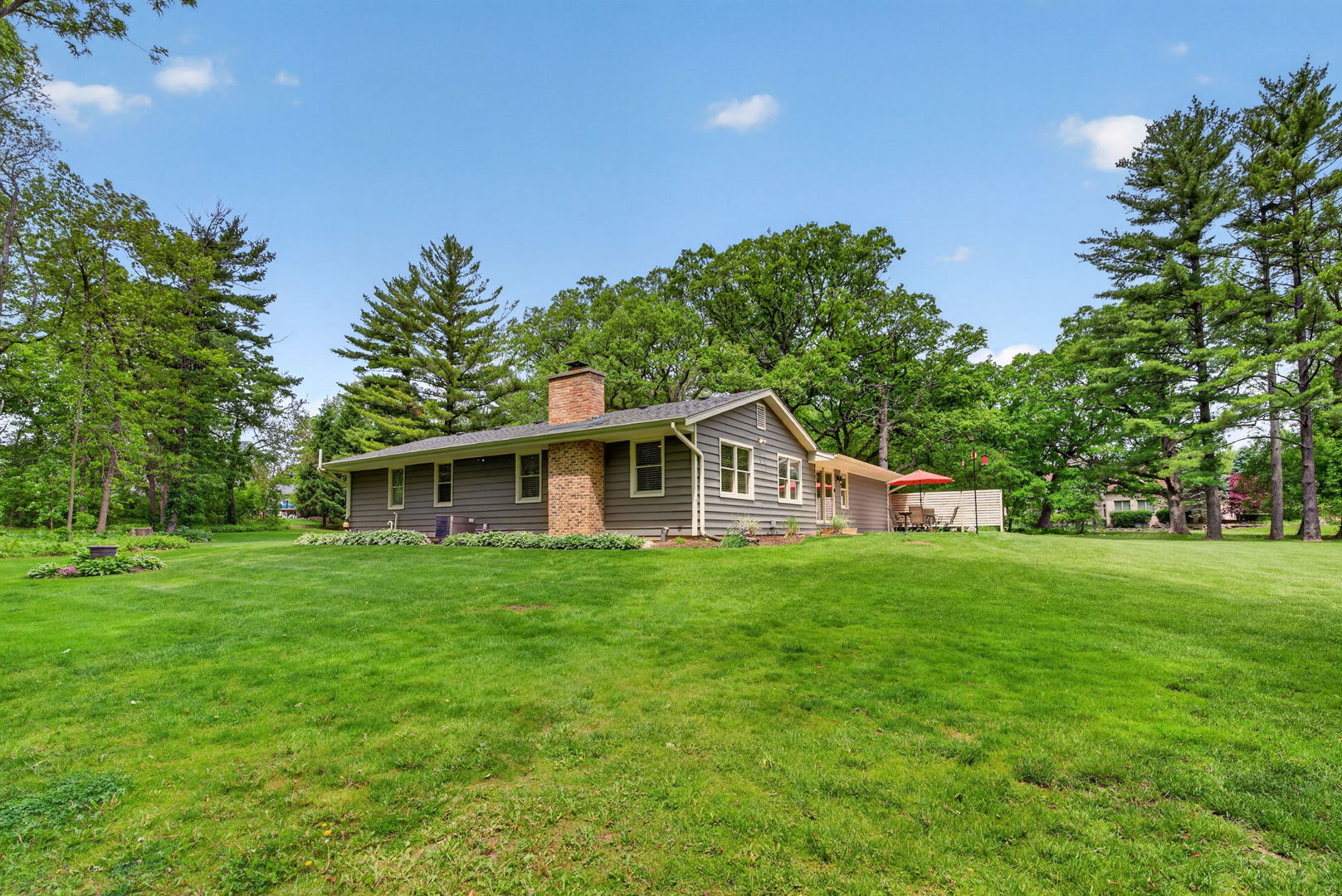 43W239 Hazelwood Trail, St. Charles, IL 60175