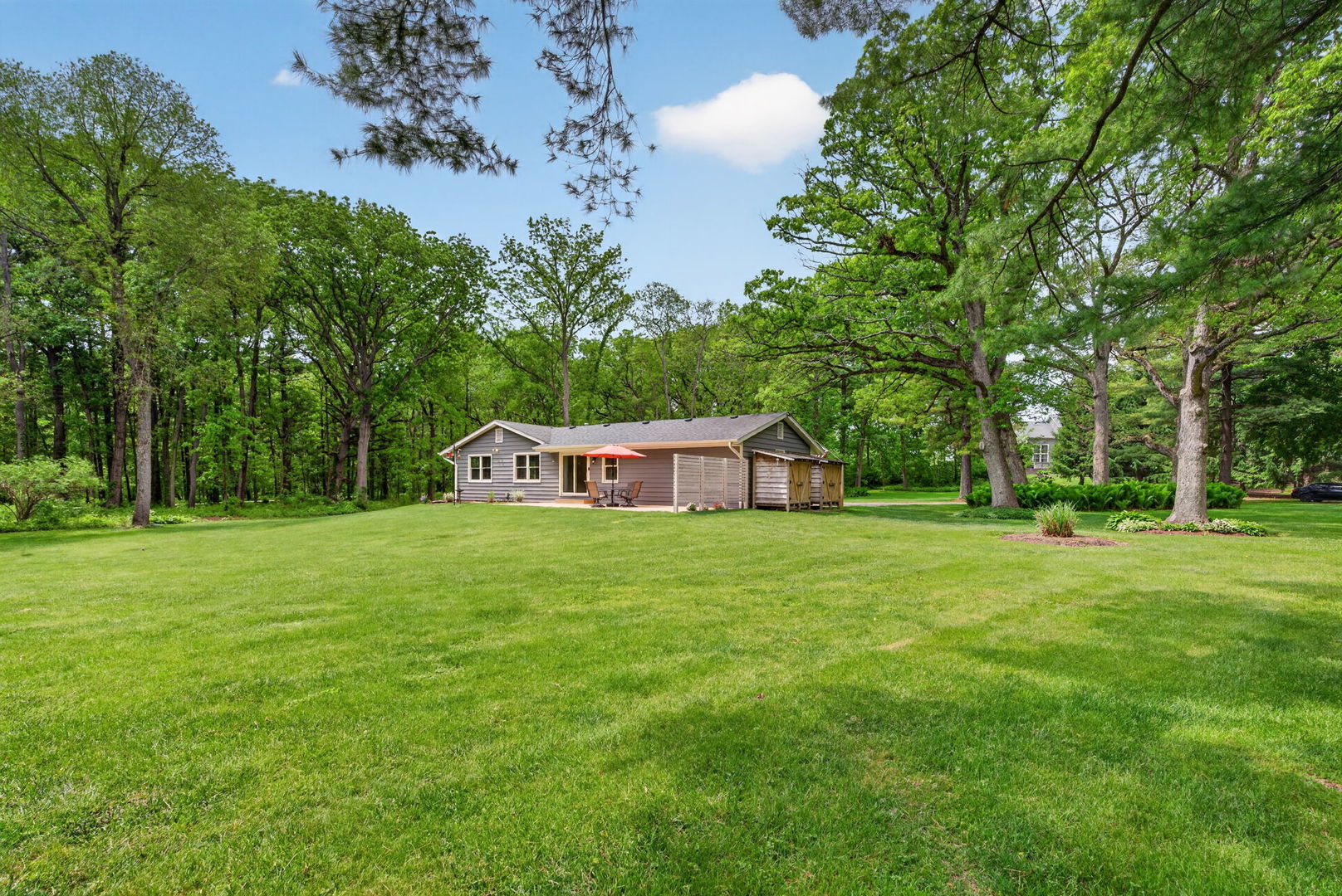 43W239 Hazelwood Trail, St. Charles, IL 60175
