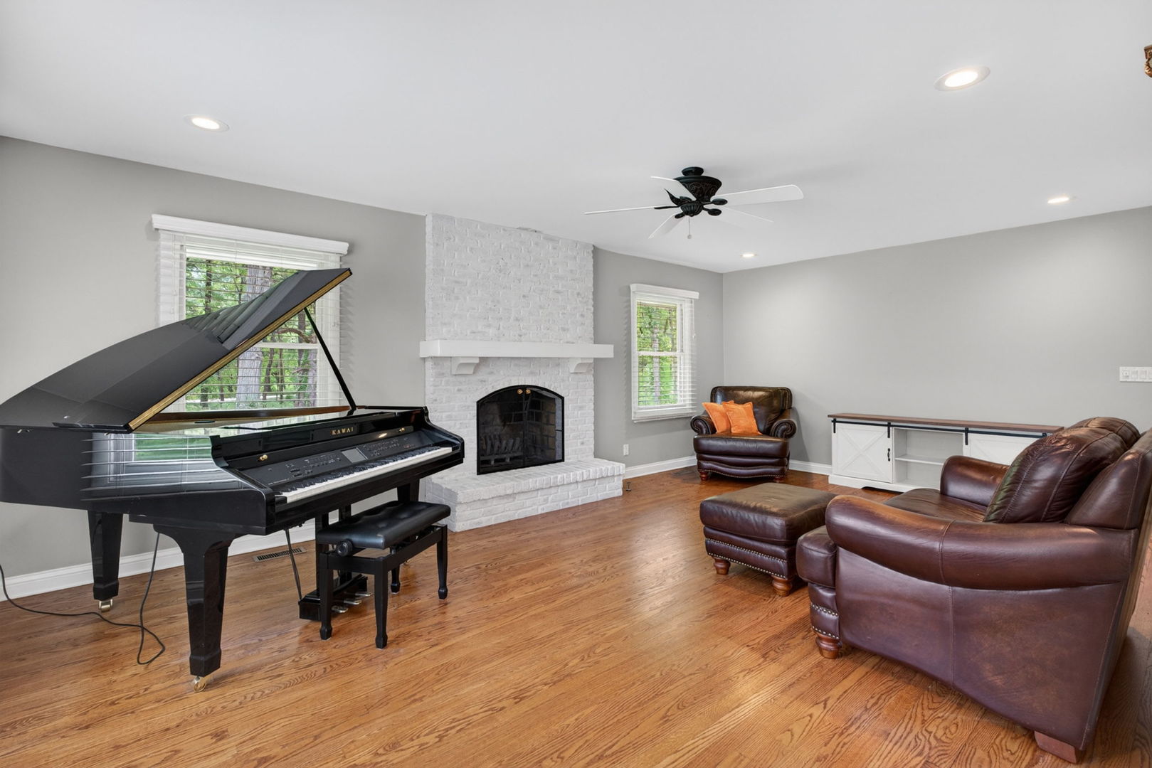 43W239 Hazelwood Trail, St. Charles, IL 60175