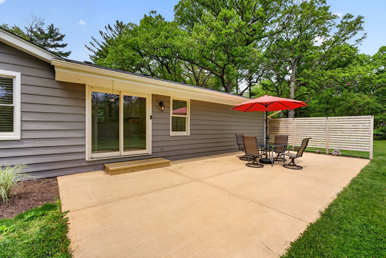43W239 Hazelwood Trail, St. Charles, IL 60175