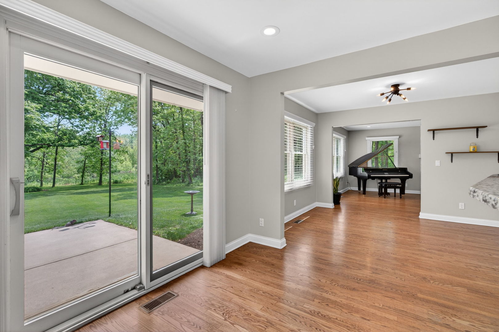 43W239 Hazelwood Trail, St. Charles, IL 60175