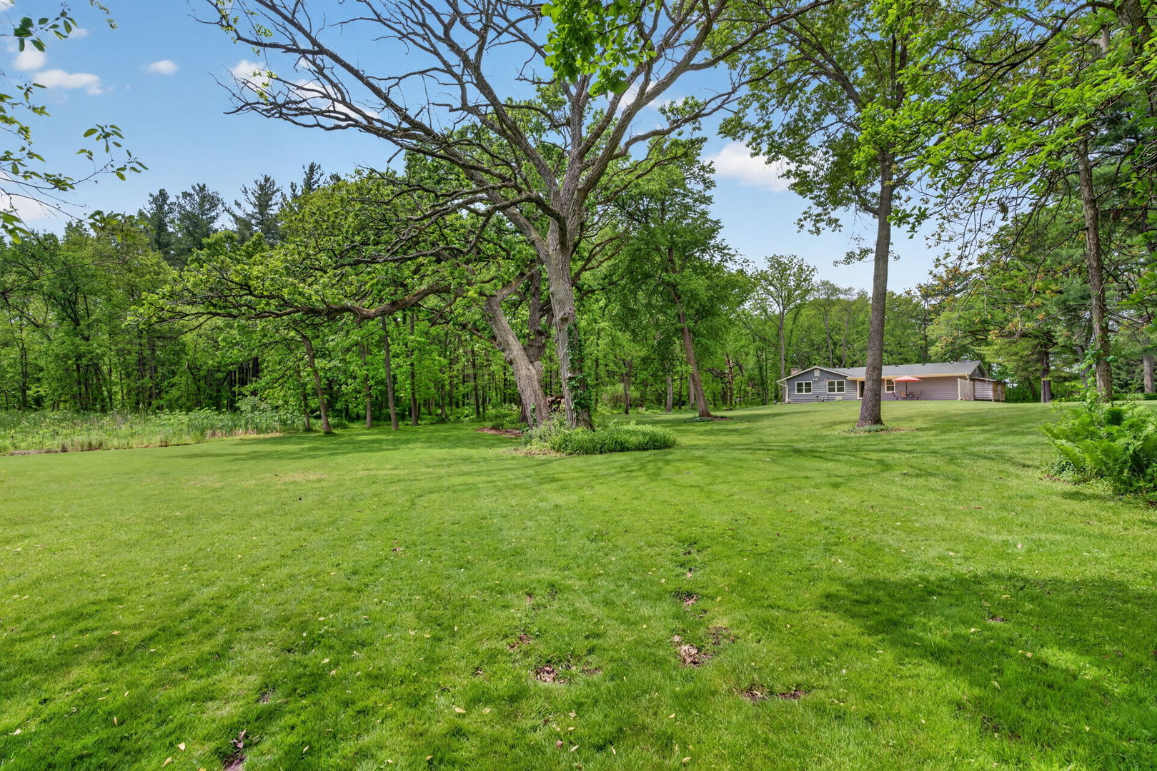 43W239 Hazelwood Trail, St. Charles, IL 60175