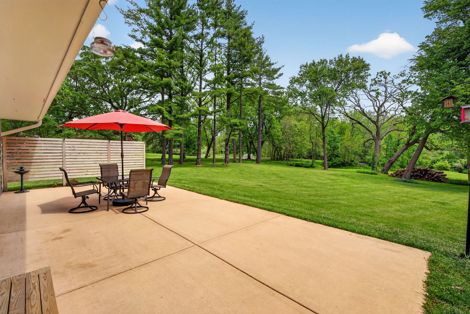 43W239 Hazelwood Trail, St. Charles, IL 60175