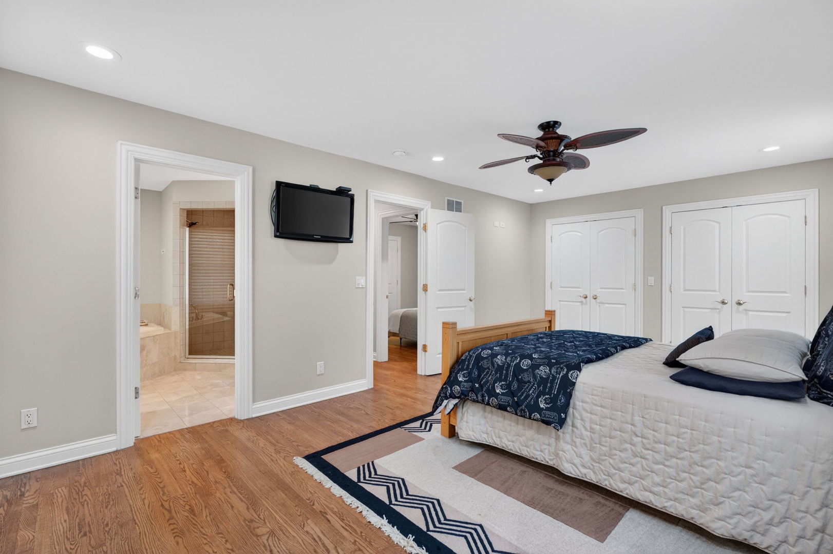 43W239 Hazelwood Trail, St. Charles, IL 60175