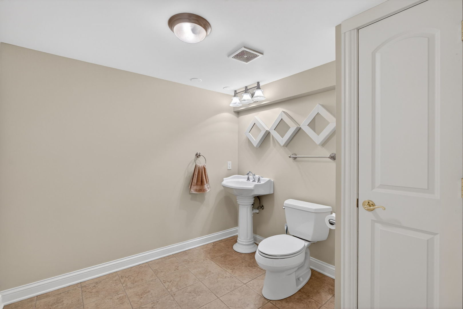 43W239 Hazelwood Trail, St. Charles, IL 60175