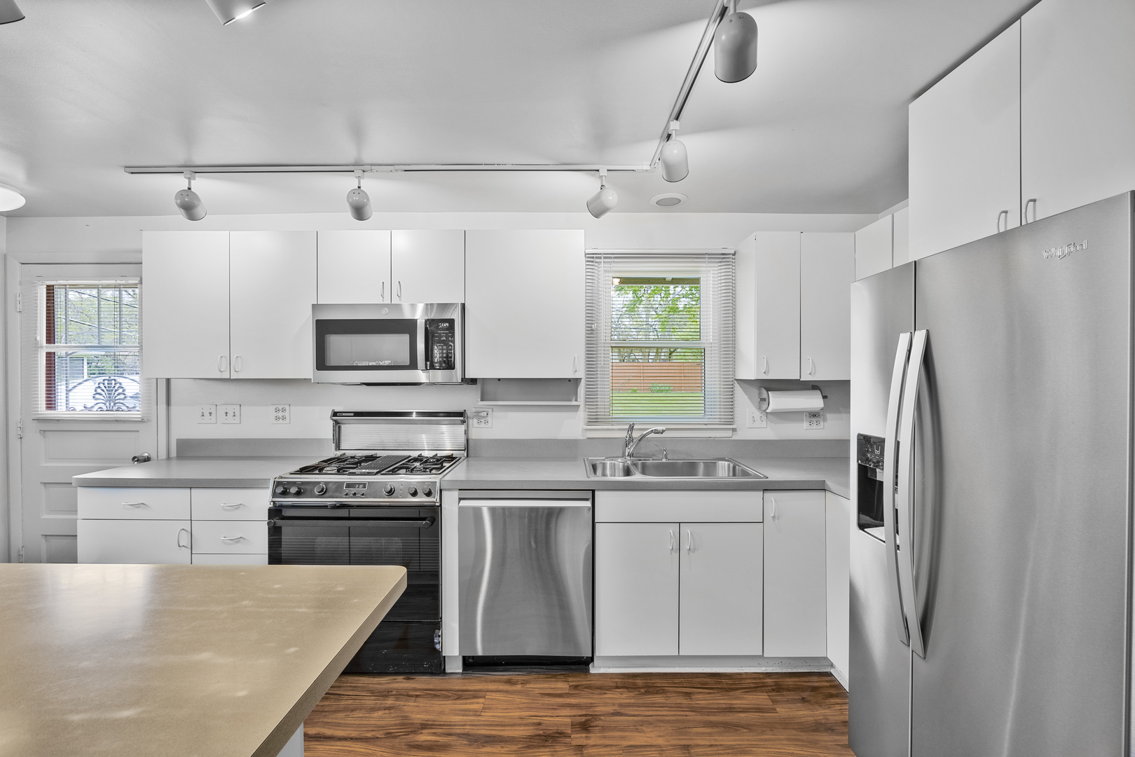 19031 Baker Avenue, Country Club Hills, IL 60478