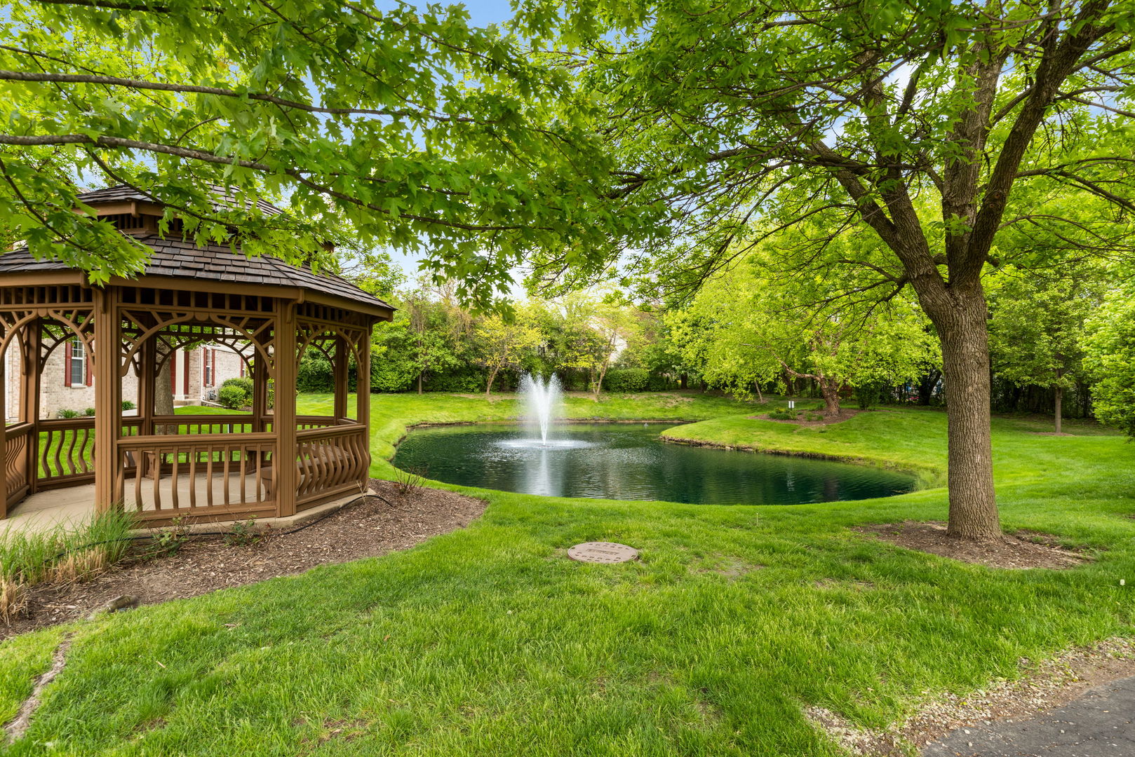494 W Fontenay Way, Palatine, IL 60067