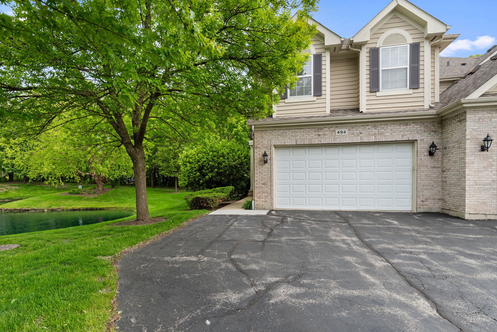 494 W Fontenay Way, Palatine, IL 60067