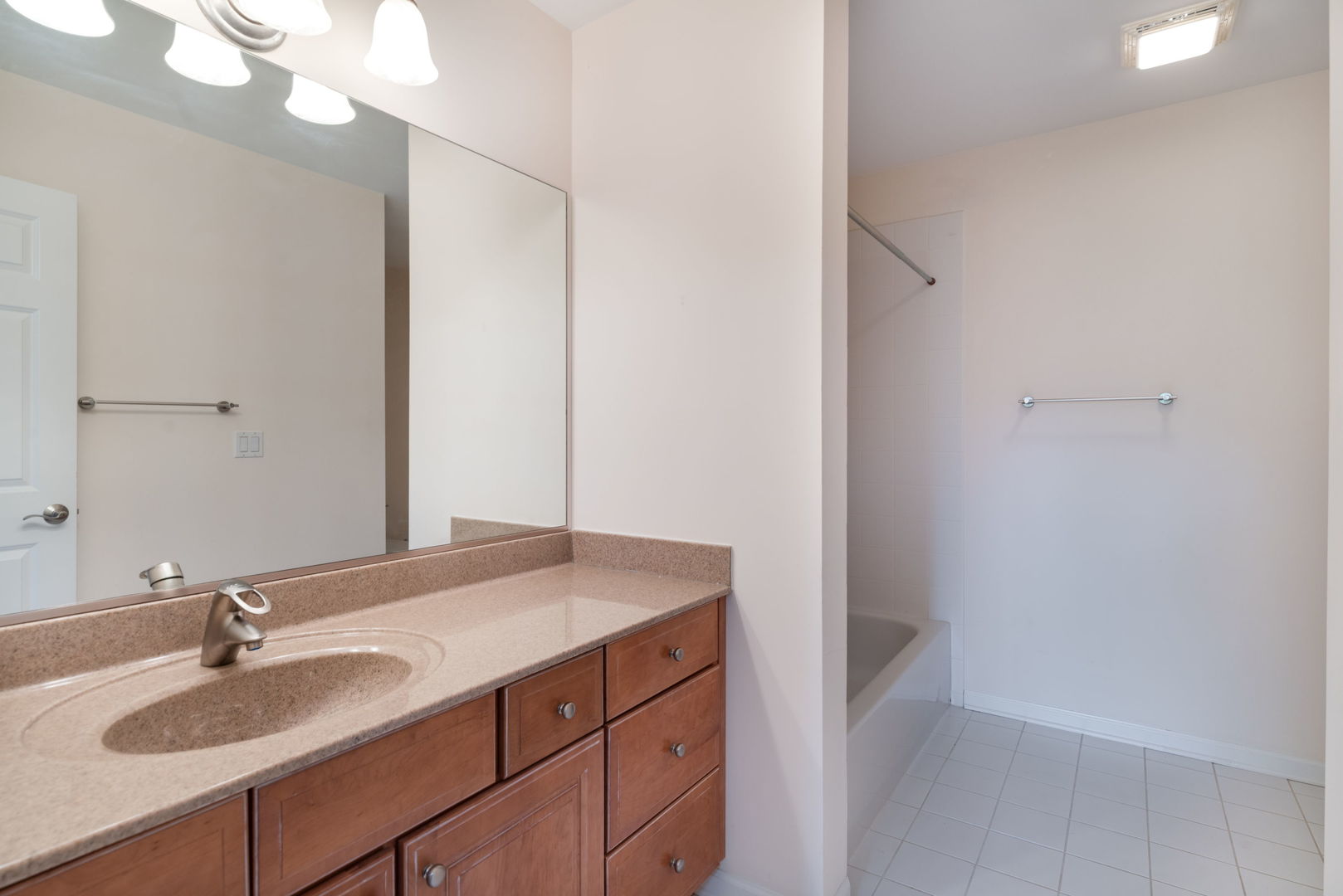 494 W Fontenay Way, Palatine, IL 60067
