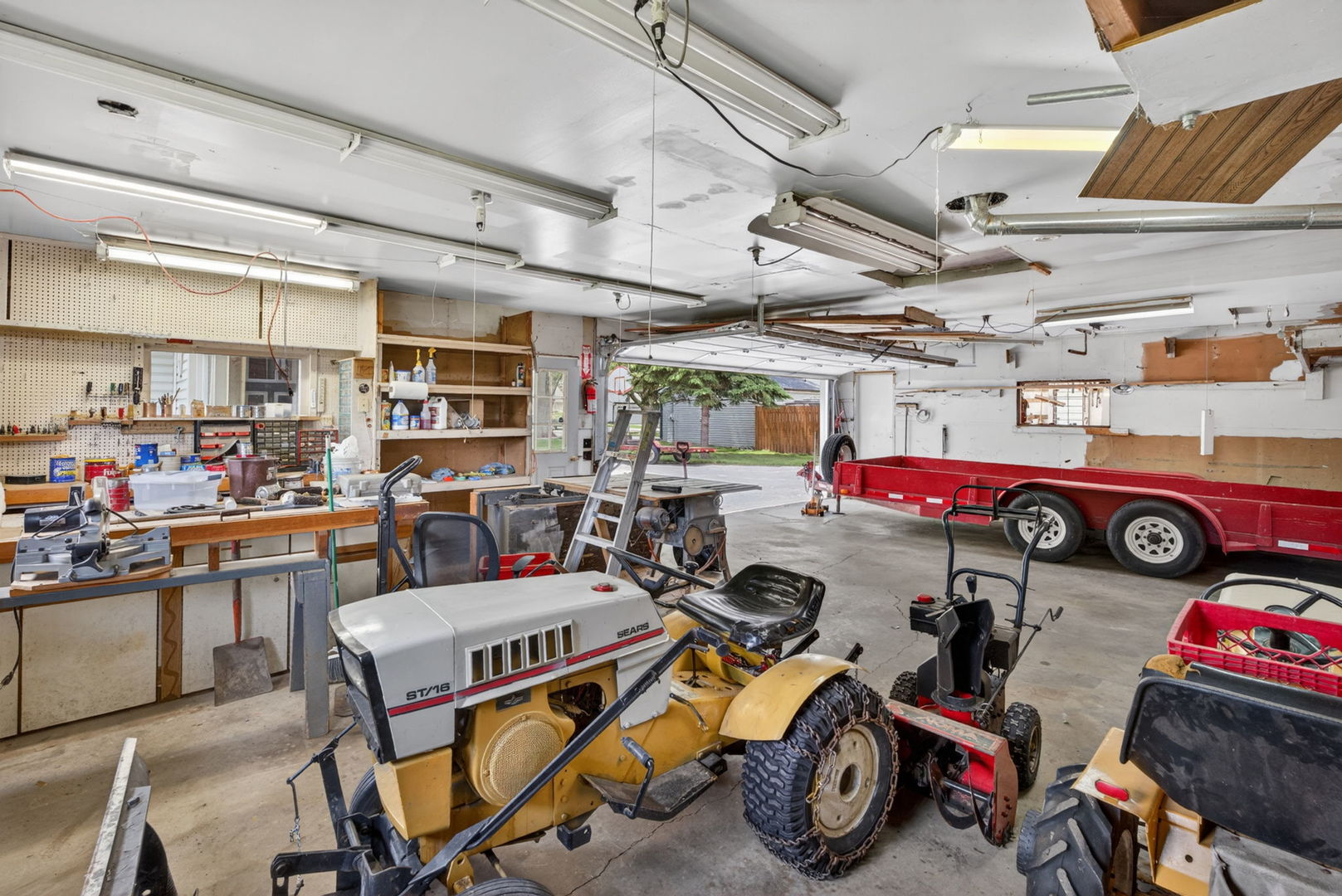 42W675 Star Lane, Sugar Grove, IL 60554