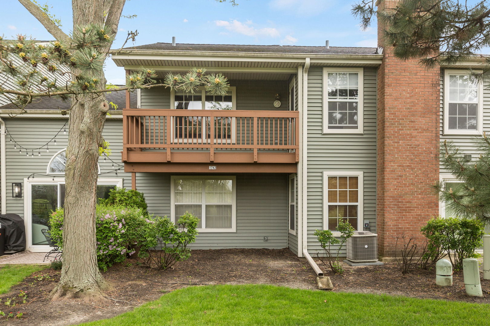1742 W Orchard Place #1742, Arlington Heights, IL 60005