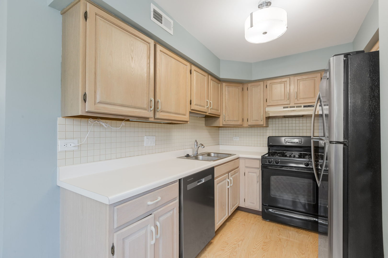 1742 W Orchard Place #1742, Arlington Heights, IL 60005